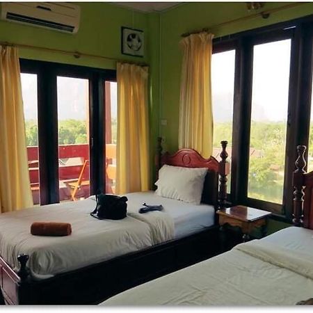 Vang Vieng Mountain View Hotel ภายนอก รูปภาพ